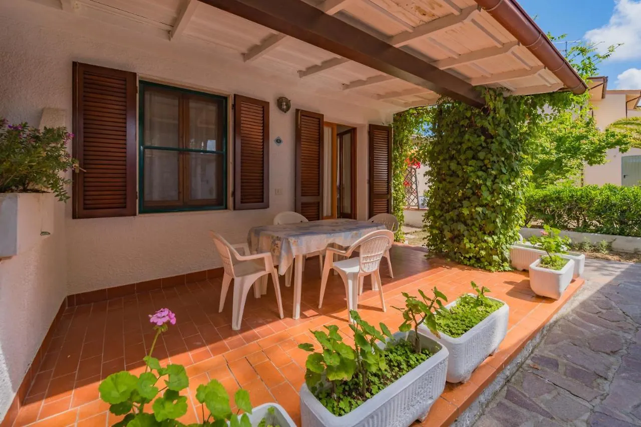 Residence Baia Delle Grazie Casa Morcone